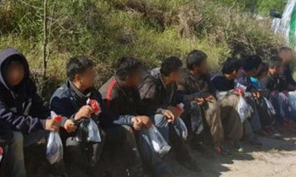 Συμφώνησαν ελληνογαλλική συνεργασία για το μεταναστευτικό Κουμουτσάκος-Μπον